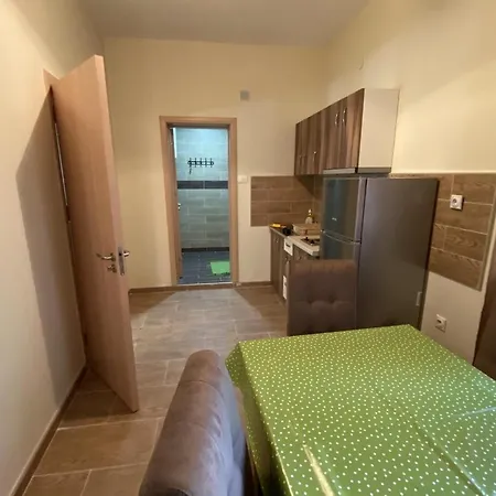 Zlatko Apartment