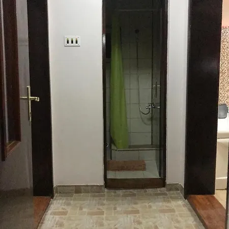 Apartment Zlatko *