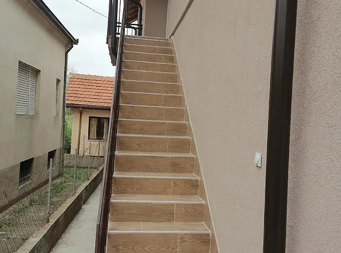 Zlatko Апартаменты *